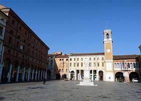 Negozio in affitto a rovigo piazza vittorio emanuele ii