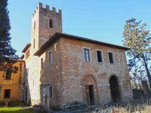 Villa all'asta ad asciano loc. salteano, strada di salteano n.1 ; strada di salteano 1; loc. salteano, strada di salteano n.1 , 53041 asciano ( si ), asc