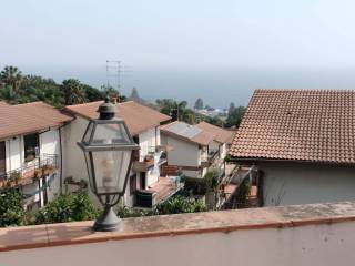 Villa in vendita ad aci castello via dei ciclopi, 2