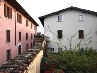 Casa indipendente in vendita a castiglione delle stiviere via sinigaglia, 52