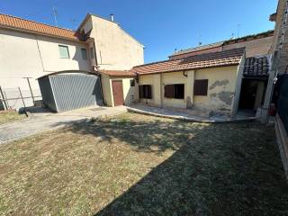 Casa indipendente in vendita a civitanova marche via filippo corridoni, 32