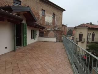 Casa indipendente in vendita ad asti via tancredi duccio galimberti