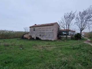 Cascina in vendita a fano 