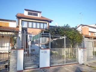 Villa a schiera in vendita a comacchio viale portorico, 32