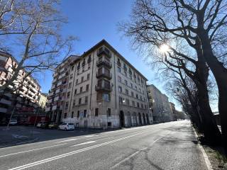 Appartamento in vendita a trieste viale miramare, 35