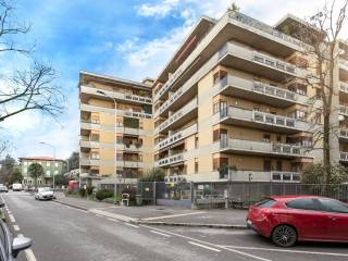 Garage in vendita a bergamo via molino baertsch, 4