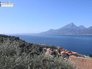 Appartamento in vendita a brenzone sul garda via borago