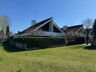 Villa bifamiliare in vendita a campoformido via santa caterina