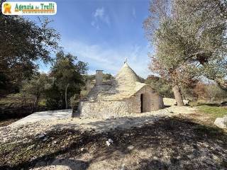 Trullo in vendita ad alberobello contrada monte del sale