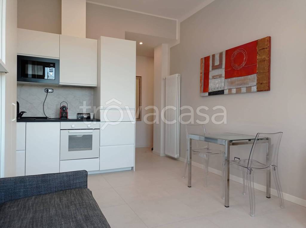 immagine annuncio 1 di 13