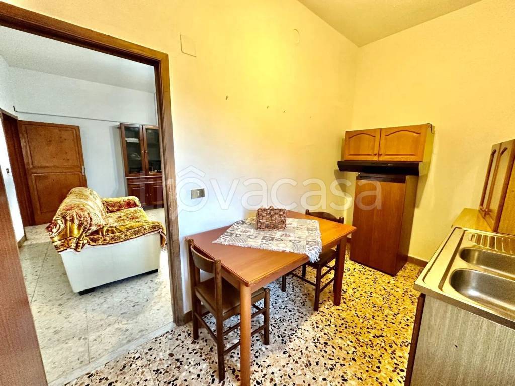 immagine annuncio 1 di 8