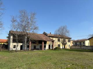 Cascina in vendita a gambolò via mortara