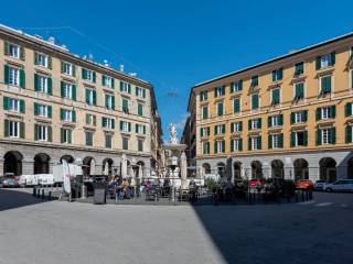 Appartamento in vendita a genova via palmaria