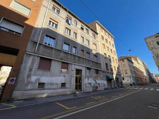 Appartamento in vendita a trieste via dei conti, 14