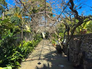 Appartamento in vendita a capri via tiberio