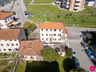 Casa indipendente in vendita a pordenone via pietro sartor