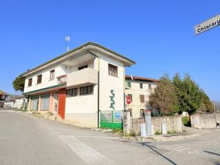 Casa indipendente in vendita a reana del rojale via chiararis