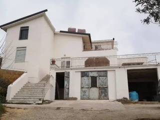 Villa in vendita a piazza armerina contrada albana