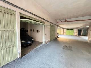 Garage in vendita ad acireale via san girolamo, 4