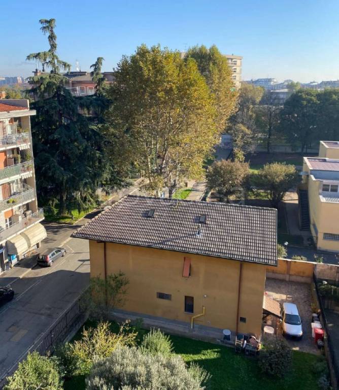 immagine annuncio 1 di 14