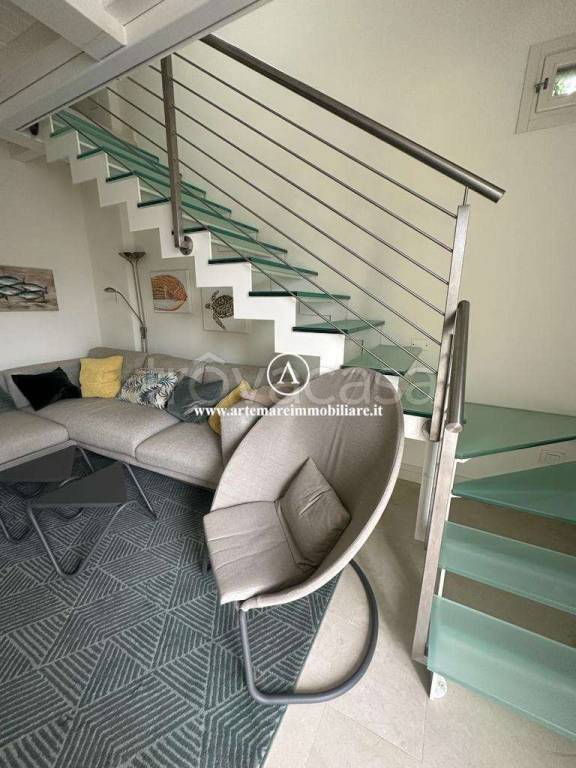 immagine annuncio 1 di 12