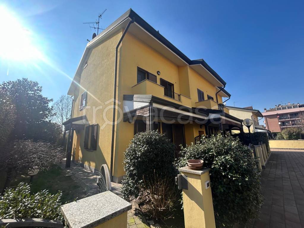 immagine annuncio 1 di 15