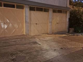 Garage in vendita a ceglie messapica via milano