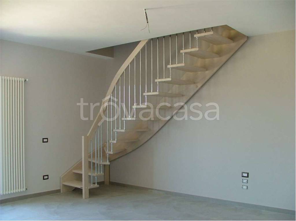 immagine annuncio 4 di 8