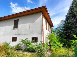 Villa in vendita a pellegrino parmense strada provinciale di salsomaggiore-bardi, 40