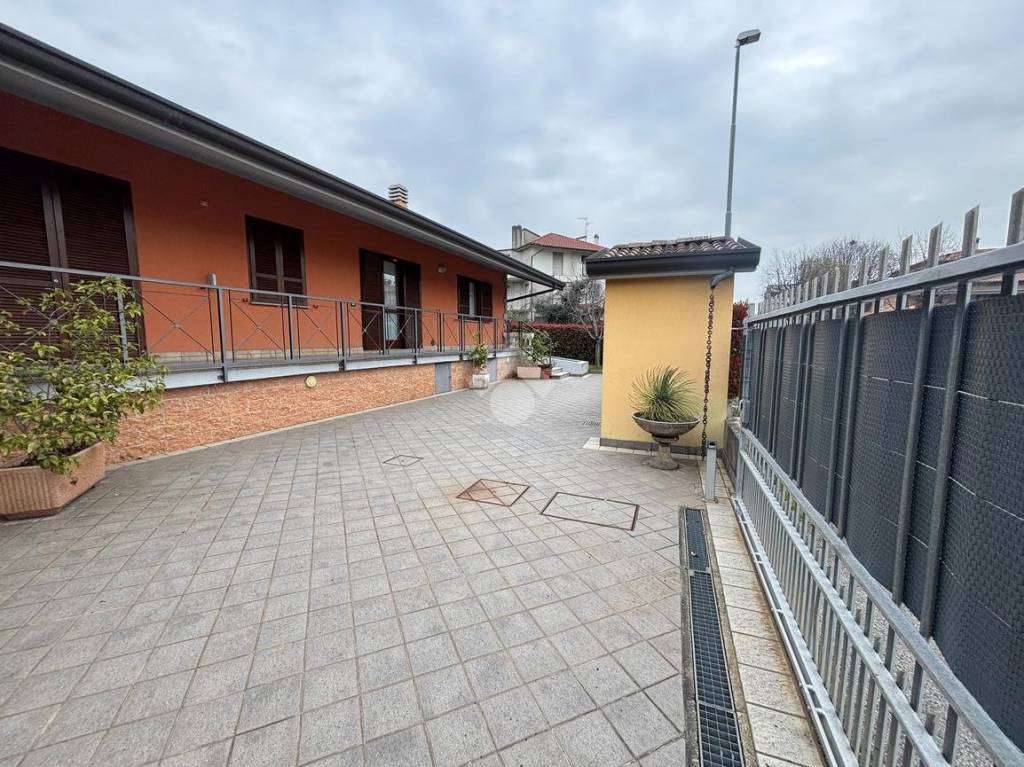 immagine annuncio 2 di 15