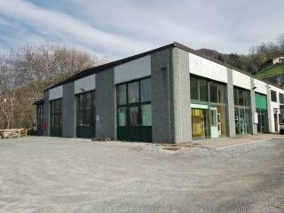 Magazzino in vendita a laino via san rocco, 14