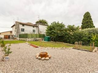 Casa indipendente in vendita a sona 
