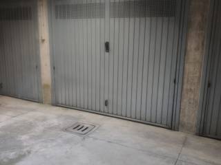 Garage in vendita a osio sotto corso italia, 11