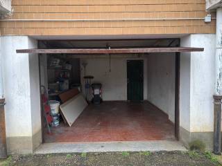 Garage in vendita a poirino via risorgimento, 14