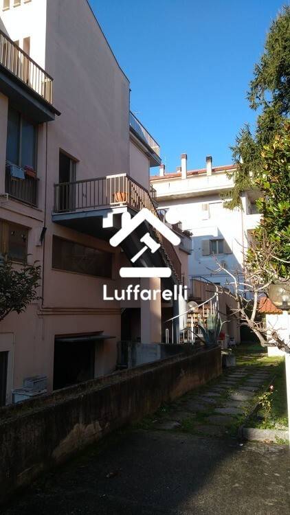 immagine annuncio 1 di 14