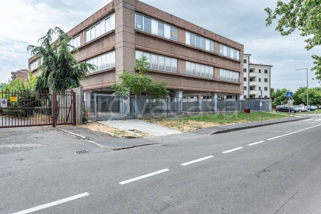 immagine annuncio 1 di 14