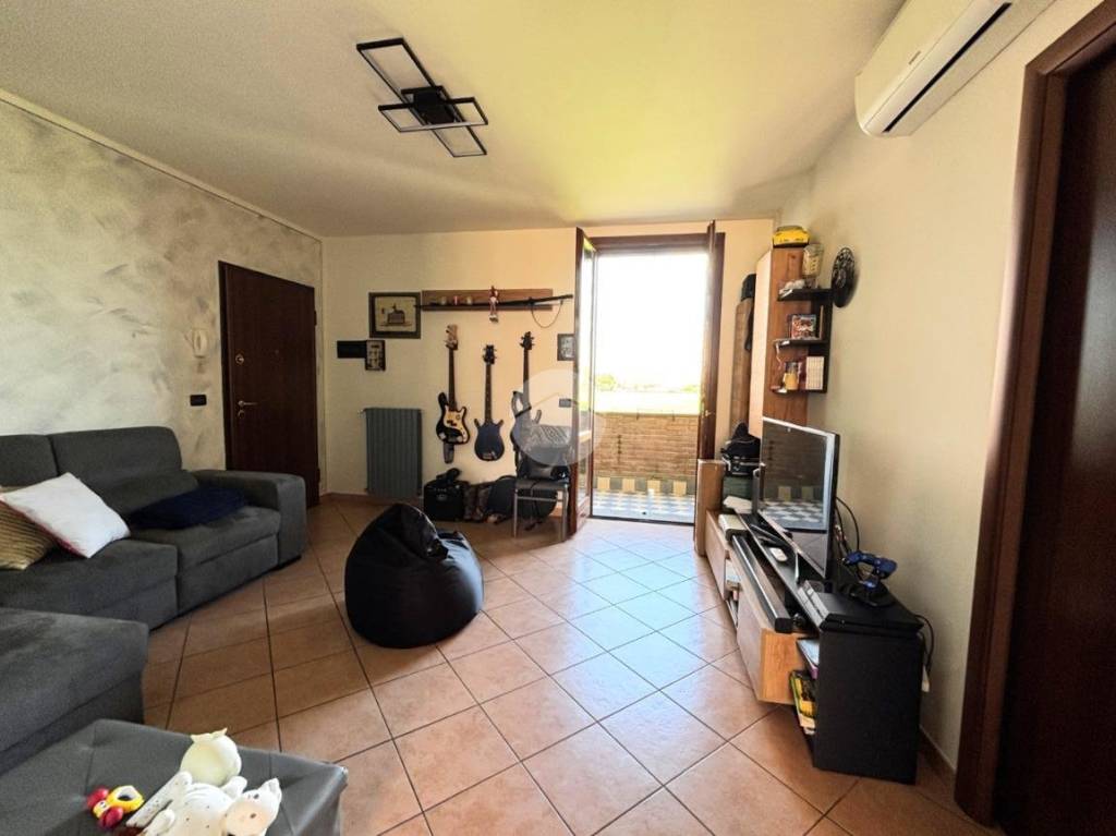 immagine annuncio 2 di 13