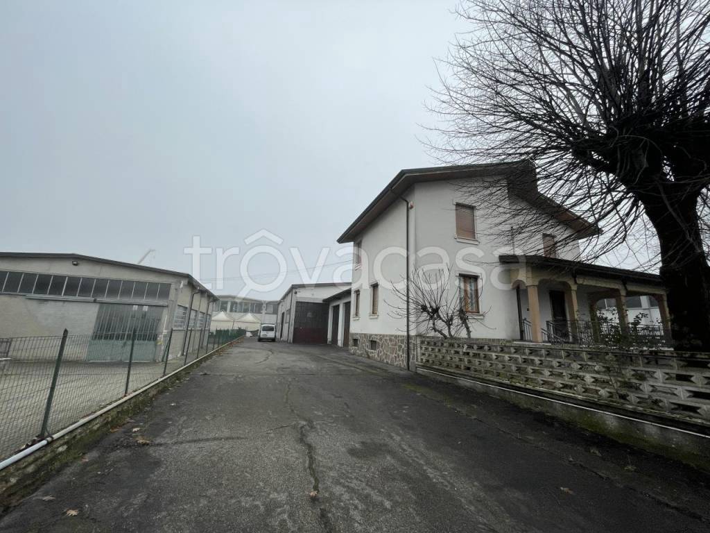 immagine annuncio 2 di 4