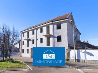 Intero stabile all'asta a castellazzo bormida spalto vittorio veneto, 4