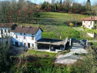 Cascina in vendita a belveglio via guglielmo marconi