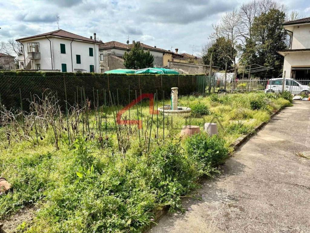 immagine annuncio 2 di 13