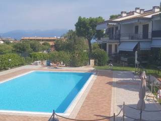Appartamento in in affitto da privato a desenzano del garda via dugazze, 17