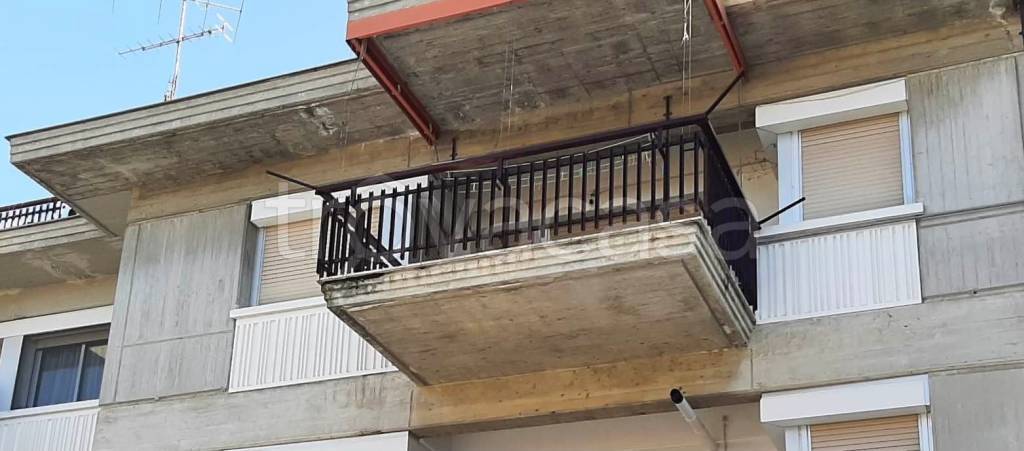 immagine annuncio 6 di 8