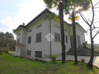 Villa in vendita a bulciago via dante alighieri, 27