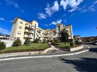 Magazzino in vendita a bracciano 