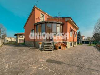 Villa in vendita a cermenate via privata san maurizio, 15