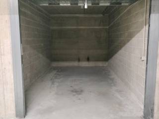 Garage in affitto a faenza via lesi, 17
