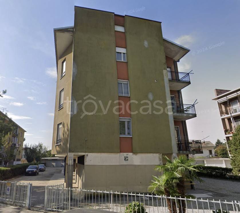 immagine annuncio 1 di 8