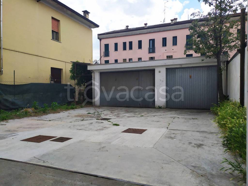 immagine annuncio 2 di 13