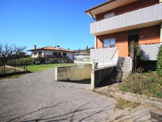 Villa a schiera in vendita a faedis via catalogna, 27